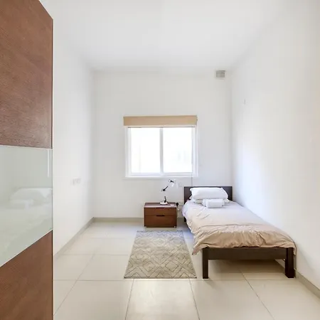 Suite-hosted By Sweetstay Apartamento